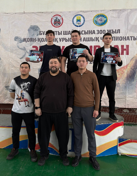 Кибертурнир UFC 5